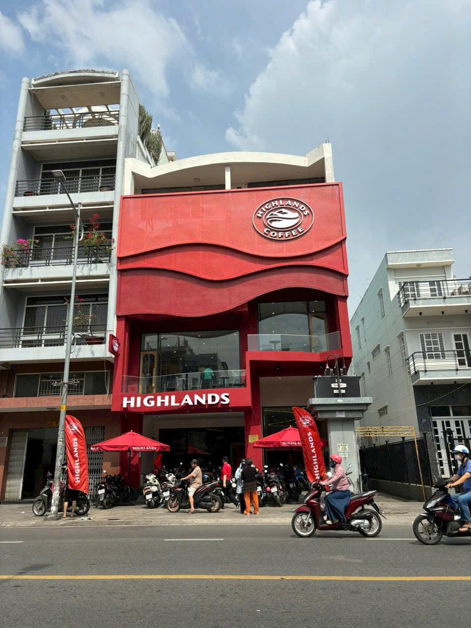 +++ Góc 2 Mặt Tiền Đường Minh Phụng Quận 11, Vị trí Kinh Doanh Đỉnh, Chốt Nhanh Trong Tuần*