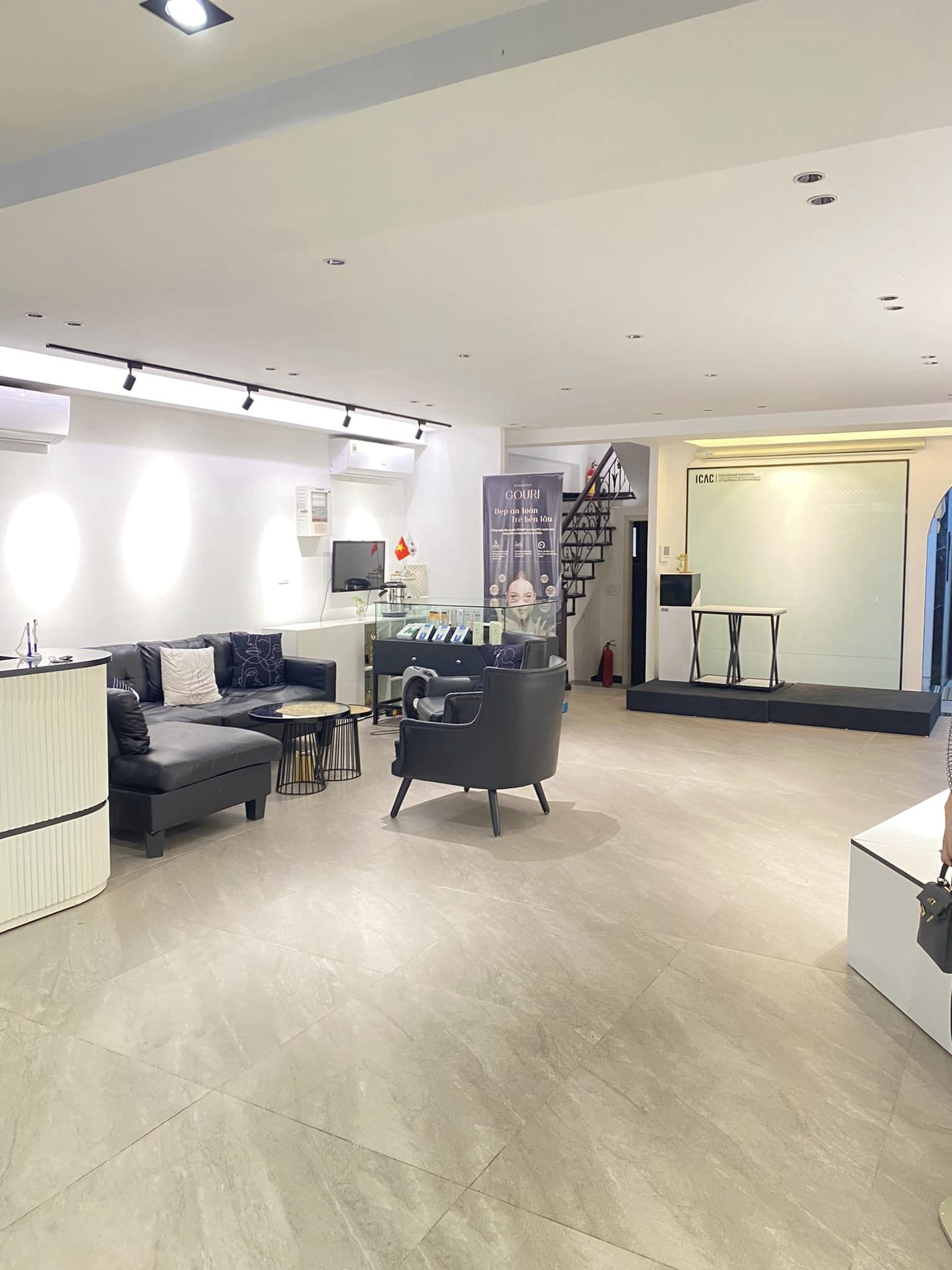 ⚜️ TÒA NHÀ VĂN PHÒNG KẾT HỢP Ở NGUYỄN CHÍ THANH, BA ĐÌNH, 105M2 8 TẦNG, MT 6.5M, CHỈ 37 TỶ ⚜️