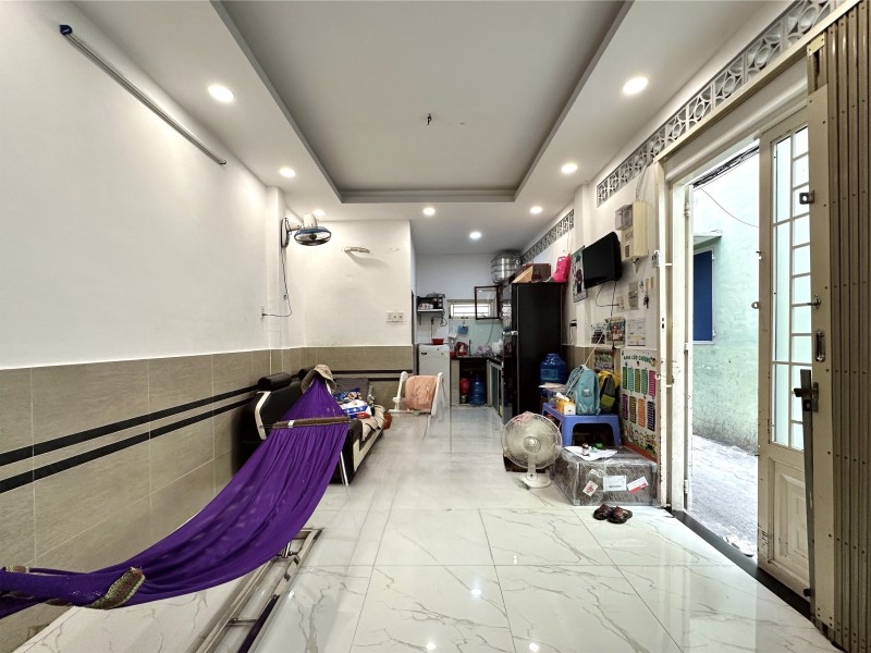 HUỲNH VĂN BÁNH, P17, PHÚ NHUẬN - 26M - 2 TẦNG - CÔNG NHẬN/ HOÀN CÔNG ĐỦ - 3.6 TỶ.