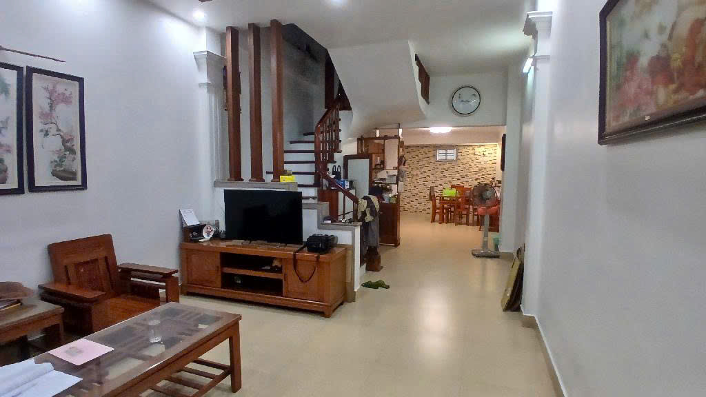 BÁN NHÀ BỒ ĐỀ LONG BIÊN - 50M², Ô TÔ ĐỖ CỬA, KINH DOANH TỐT