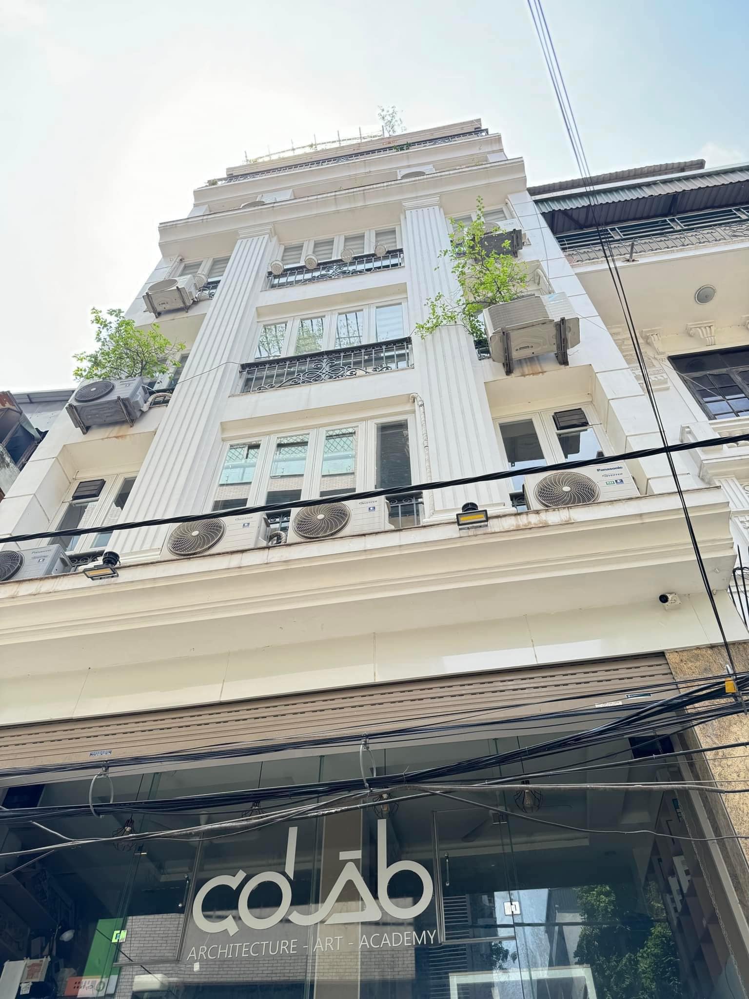 ⚜️ TÒA VĂN PHÒNG QUAN NHÂN, PHÂN LÔ Ô TÔ TRÁNH 70M2 8T MT 7M, CHỈ 29.8 TỶ ⚜️