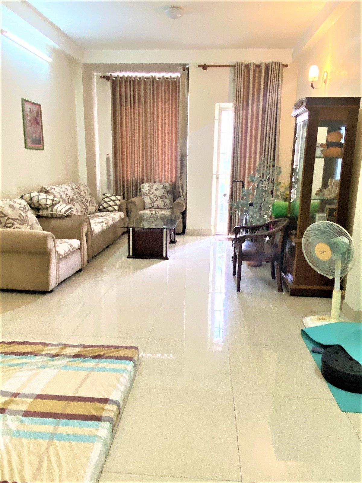 Bán nhà Hẻm Ô tô Tô Hiến Thành Quận 10, 5x9m, 4 tầng chỉ 5.5 tỷ.