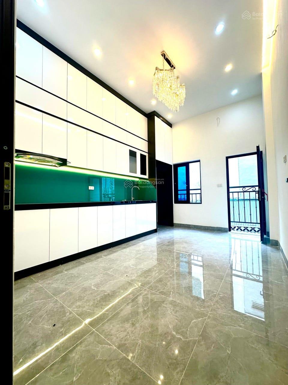 52m2