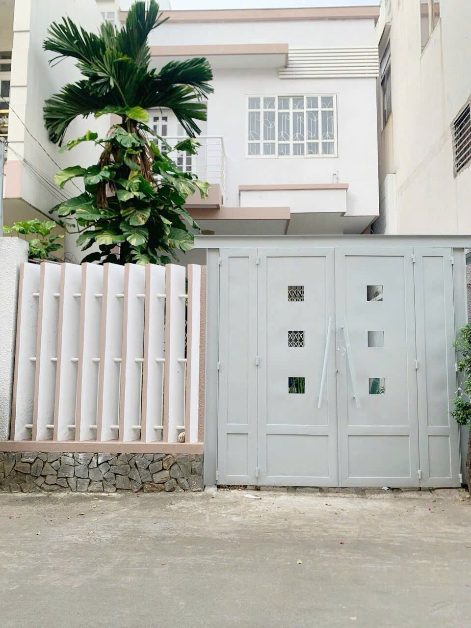 NHÀ 3 TẦNG 170M2, ĐƯỜNG LINH ĐÔNG, THỦ ĐỨC, 12.6Tỷ.