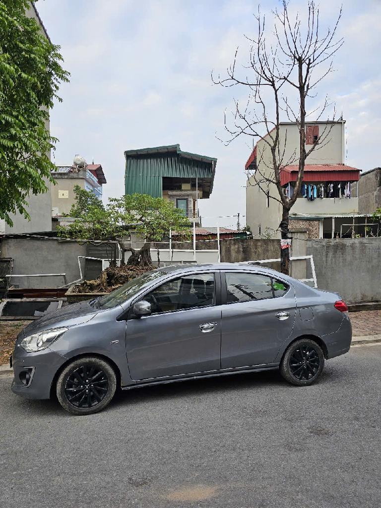BÁN NHÀ PHỐ CỔ BI 45M, 3 TẦNG, GIÁ CHỈ 4,7 TỶ. DÂN XÂY CHẮC CHẮN - Ô TÔ VÀO NHÀ.