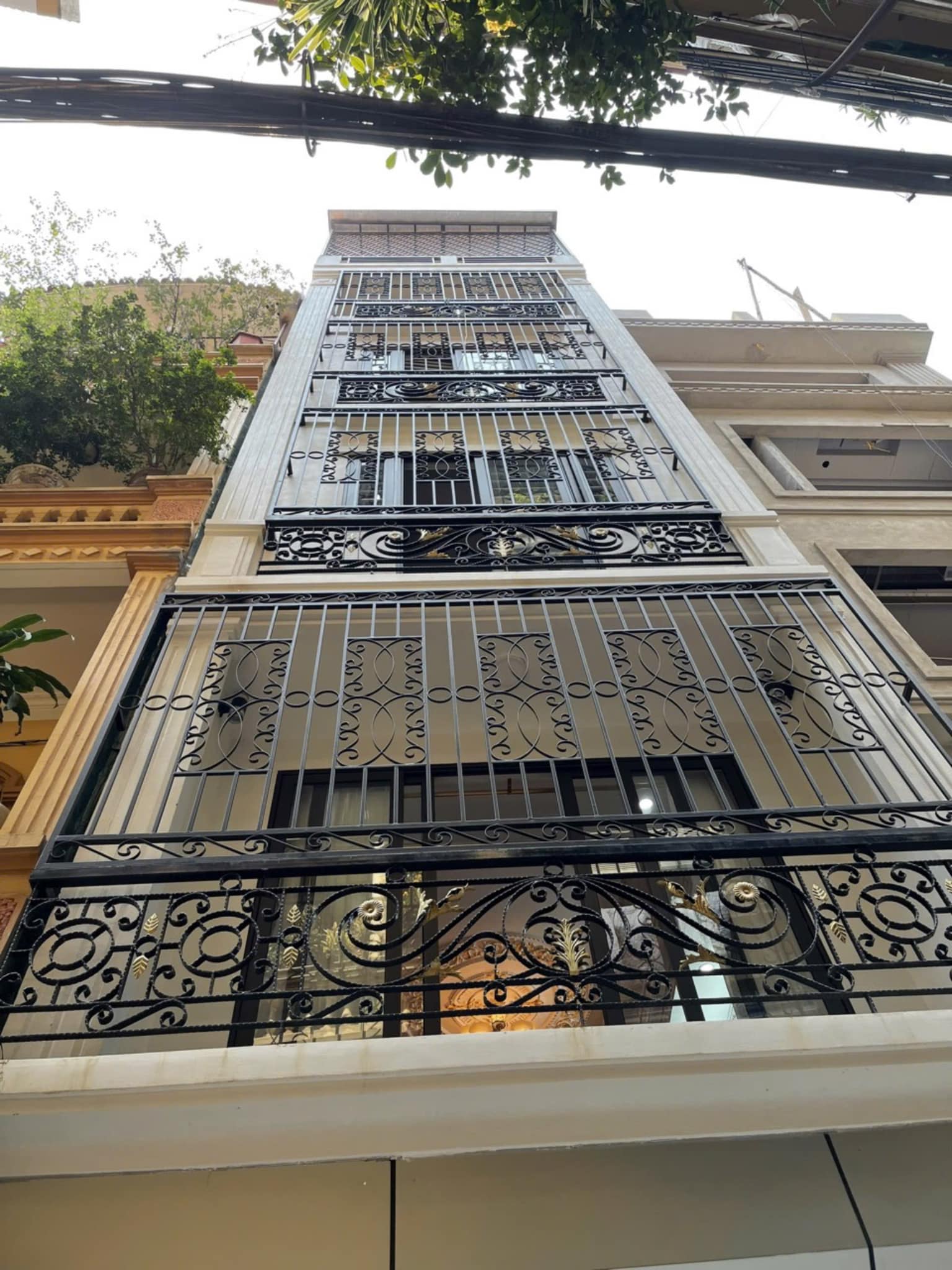 BÁN NHÀ NGUYỄN NGỌC NẠI THANH XUÂN, PHÂN LÔ GARA OTO, 6TẦNG THANG MÁY, GIÁ 19.X TỶ