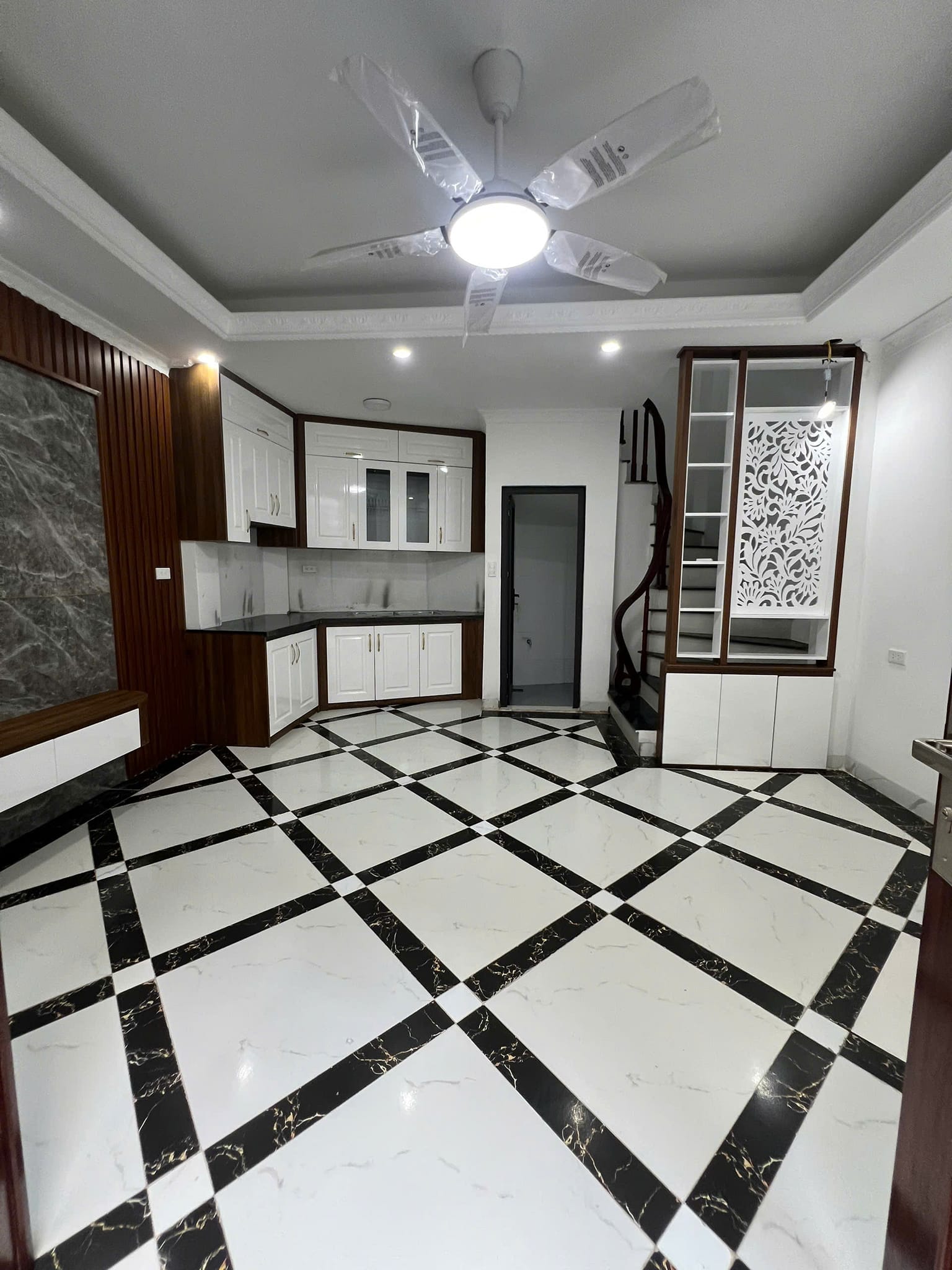 ✳️Nhà Vip TT Văn Chương 45M2 T2 Chỉ 2.3 Tỷ Ô Tô Vào Nhà tặng giấy phép xây dựng 5 tầng✳️