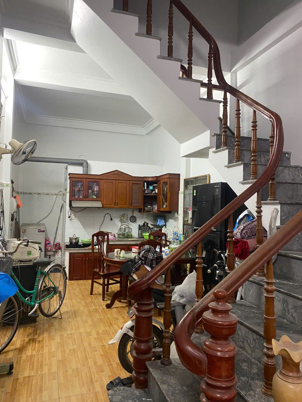 CHỦ CẦN BÁN GẤP NHÀ TRONG NGÕ PHAN BÁ VÀNH PHƯỜNG QUANG TRUNG TP THÁI BÌNH , Diện tích 38.8m2 . Gía 2.350 tỷ