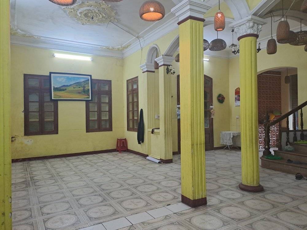 Cho thuê MBKD Tầng 1, Mặt Phố Vũ Tông Phan, 100m2, MT 8m, 35 Triệu