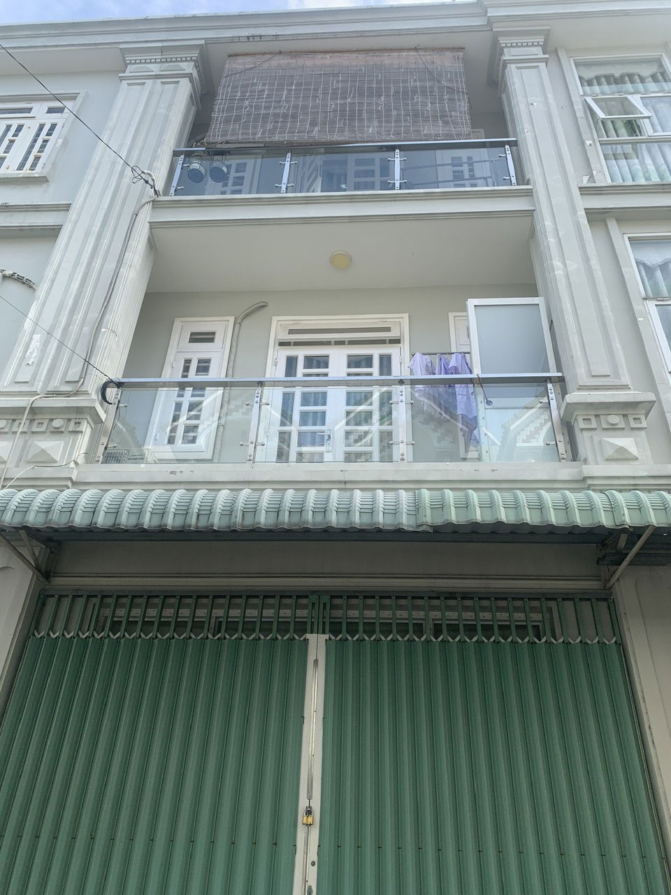 NHÀ MỚI ĐẸP QUẬN 12 CÁCH MẶT TIỀN HÀ HUY GIÁP CHỦ 2 PHÚT SỔ VUÔNG VỨC GIÁ 5 TỶ NHỈNH