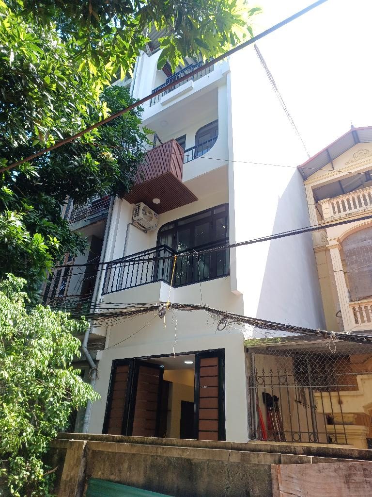 Bán nhà Định Công Hạ, Hoàng Mai, ngõ thông full nội thất, SD45m2, 7.7 tỷ