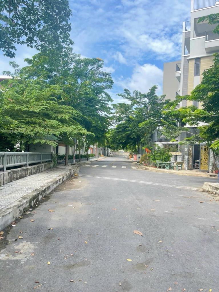 Cơ Hội Vàng: Bán Đất Đặng Văn Bi - Vị Trí Vàng - 4.95 Tỷ - 4x26m - Xây 4 Tầng