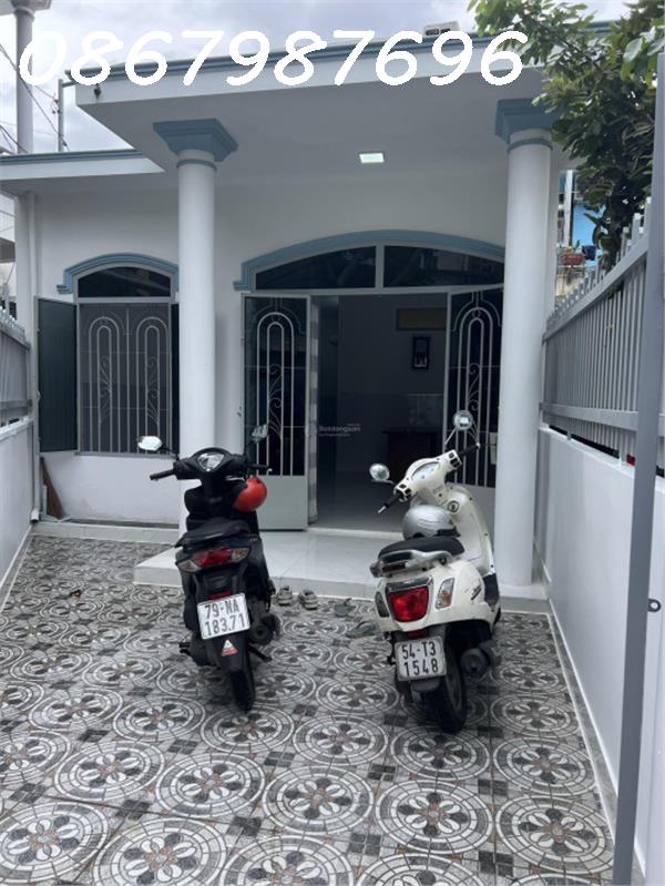 đừng chậm tay nắm giữ ngôi nhà riêng trên con đường 2/4, Phường Vạn Thạnh, Nha Trang - giá bán 2,68 tỷ VND