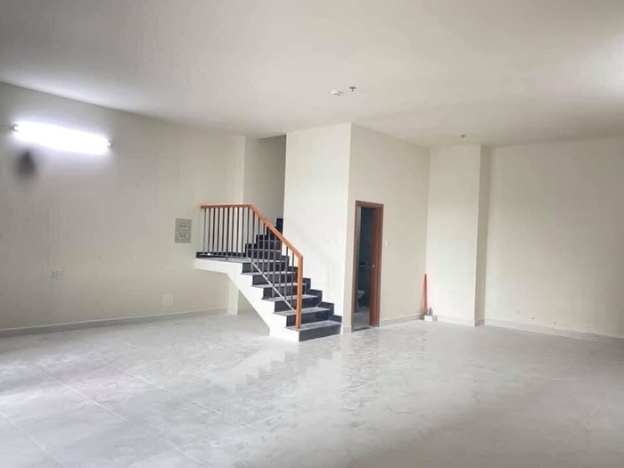 Shopehouse GreenRiver 8x10 Phạm Thế Hiển chỉ 7 tỷ