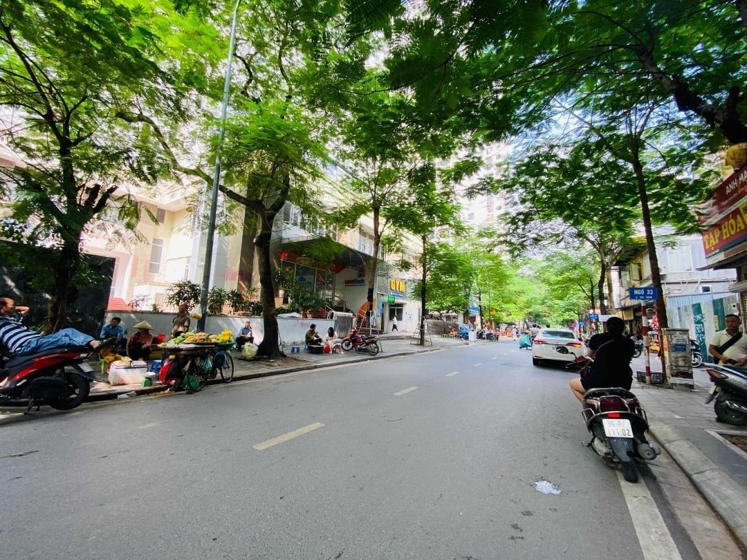 Phân Lô Lê Văn Lương Mặt Tiền 10M 92M2 37 Tỷ Vỉa Hè KD Ô TÔ Đỗ