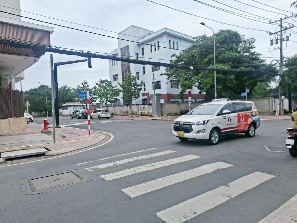 Mặt tiền Phạm Thế Hiển 5.5x23 chỉ 15 tỷ 5