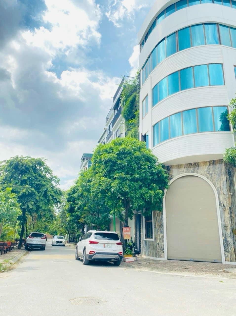 BÁN NHÀ PHÂN LÔ, VỈA HÈ, KIM GIANG- THANH LIỆT, 82 M2, MT 6,2 M, GIÁ 29,9 TỶ.