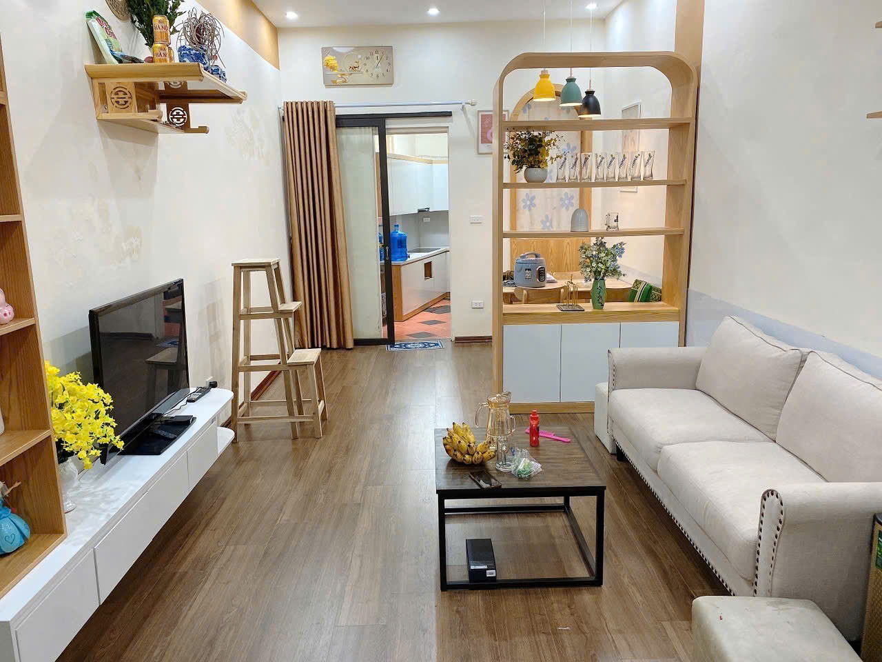 Bán nhà lô góc Ngyễn Trãi Thanh Xuân 38m 4 tầng 3 mặt thoáng ngõ thông ô tô vào nhà nhỉnh 9 tỷ lh 0817606560