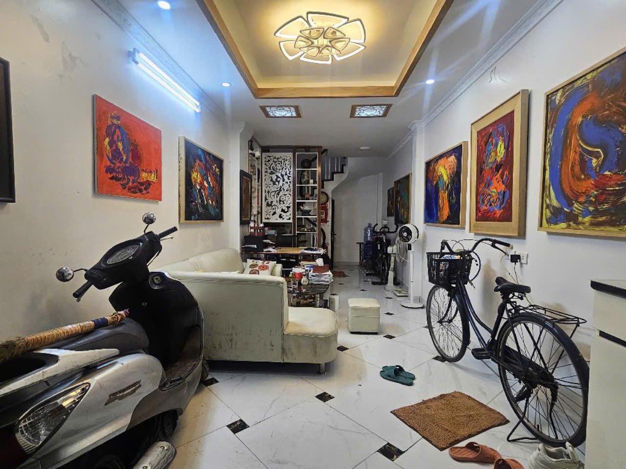 BA ĐÌNH - HIẾM -PHỐ VÍP-NHÀ ĐẸP - NGÕ THÔNG - GẦN PHỐ- Ở SƯỚNG !!! Đào Tấn 7.2 Tỷ Ba Đình. Diện tích 35 mét