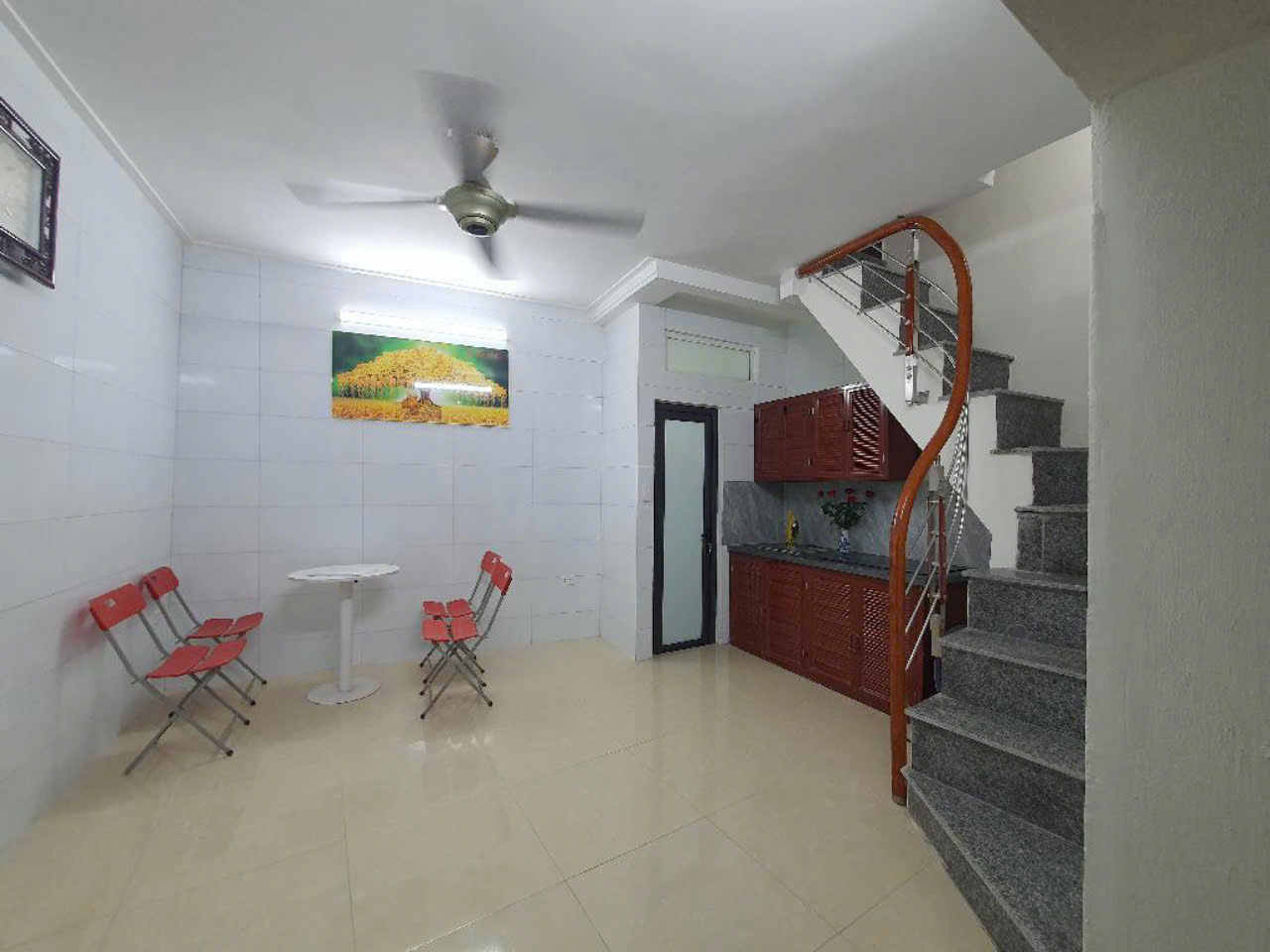 ĐỐNG ĐA- NHỈNH 3 TỶ - NHÀ ĐẸP - DÂN XÂY - GẦN PHỐ- NGÕ THÔNG RỘNG- AN SINH ĐỈNH !!! Ngõ Văn Hương 3.55 Tỷ Đống