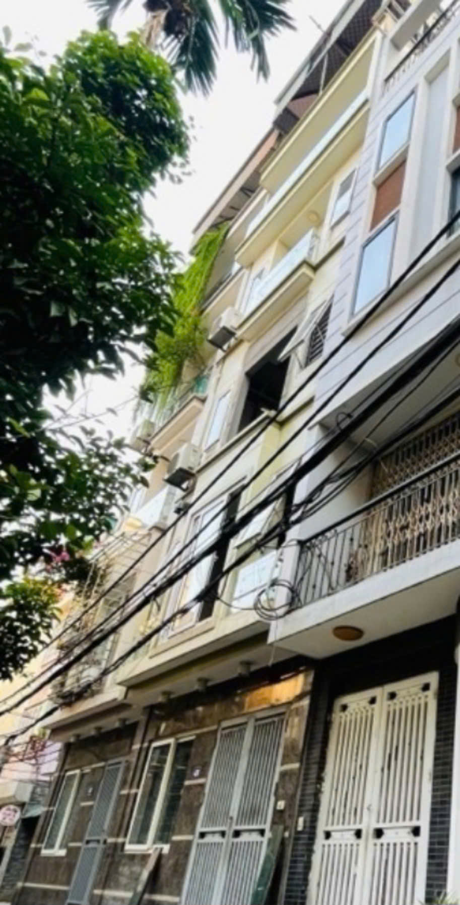 BA ĐÌNH - PHỐ CỔ - HIẾM NHÀ BÁN - NHỈNH 4 TỶ- NGÕ NÔNG GẦN PHỐ- SỔ ĐỎ ĐẸP CHÍNH CHỦ !!! Cửa Bắc 4.65 Tỷ Ba Đình. Mặt