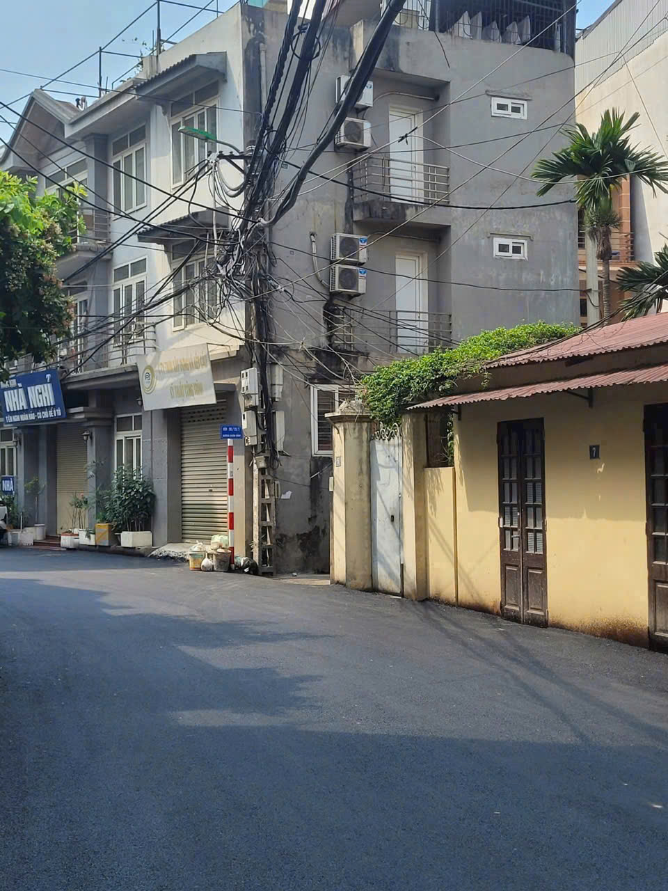 KHÔNG CÒN NHIỀU LỰA CHỌN NHÀ MỚI VỀ ĐÓN TẾT 10 CĂN XUÂN ĐỈNH 30M - 39M _ MẶT TIỀN 4M _ 5 TẦNG - NHÀ XÂY MỚI TINH - Ô TÔ ĐỖ SÁT CỔNG