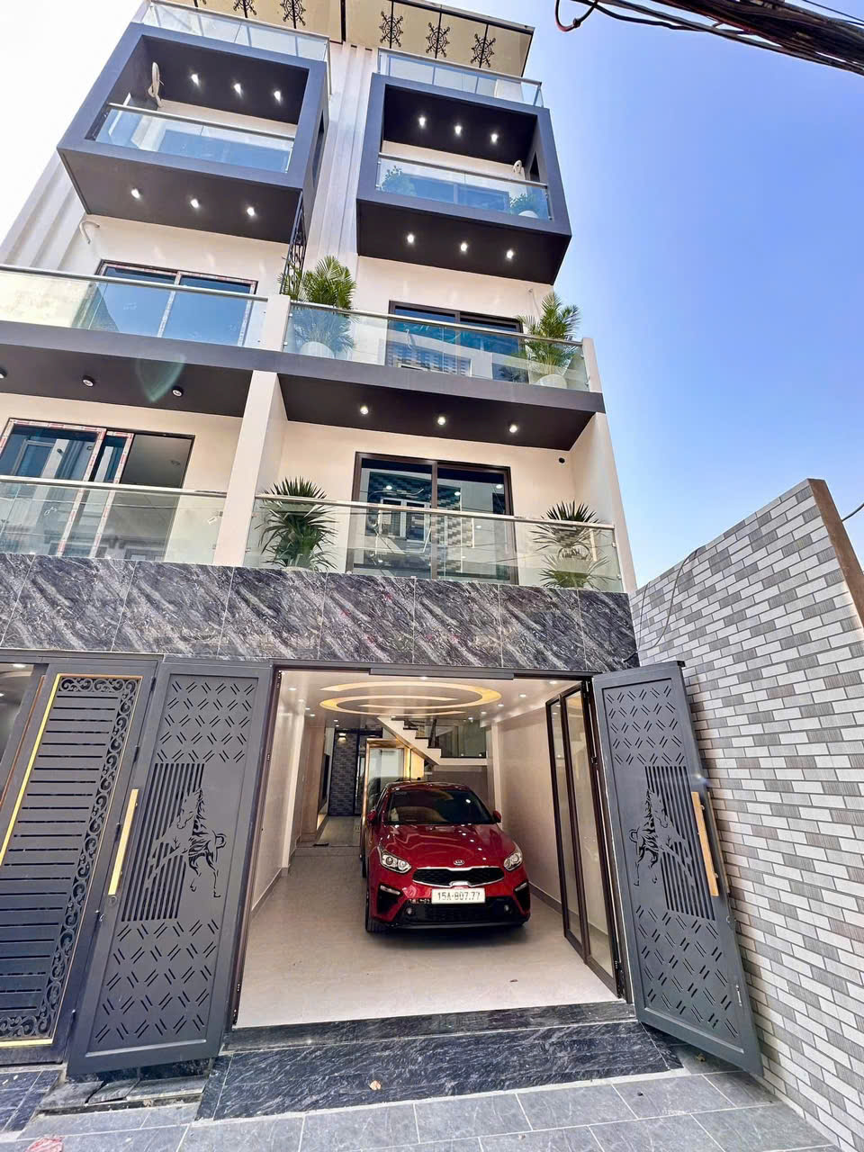 Bán nhà riêng 60m2- 6,2 tỷ ô tô vào nhà Miếu Hai Xã, Lê Chân, Hải Phòng. SIÊU ĐẸP