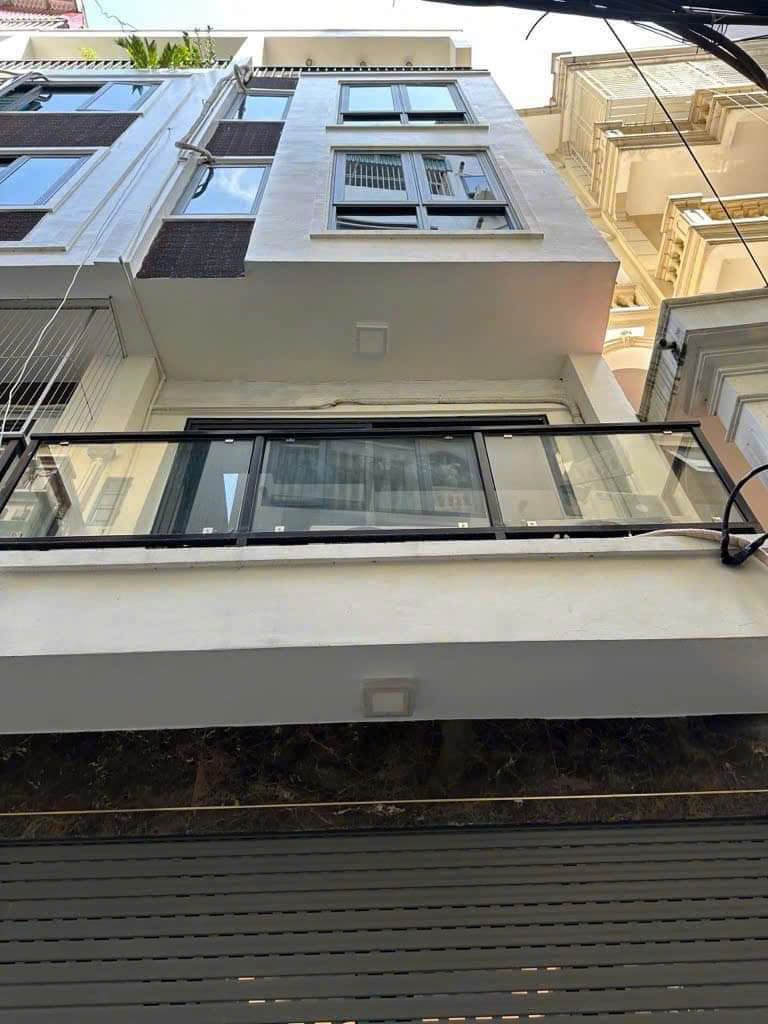 NHÀ ĐẸP HỌC VIÊN TÀI CHINH- DT40M2 - MT5.5M - 4 TẦNG - GIÁ 6.4 TỶ - BẮC TỪ LIÊM - Ở, KINH DOANH