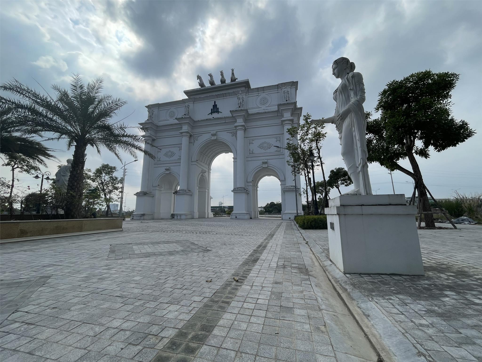 ĐẤT NỀN VÀ SHOPHOUSE PARIS ELYSOR. SẴN SỔ. P.ĐÔNG THỌ. LH: 0966 343 969