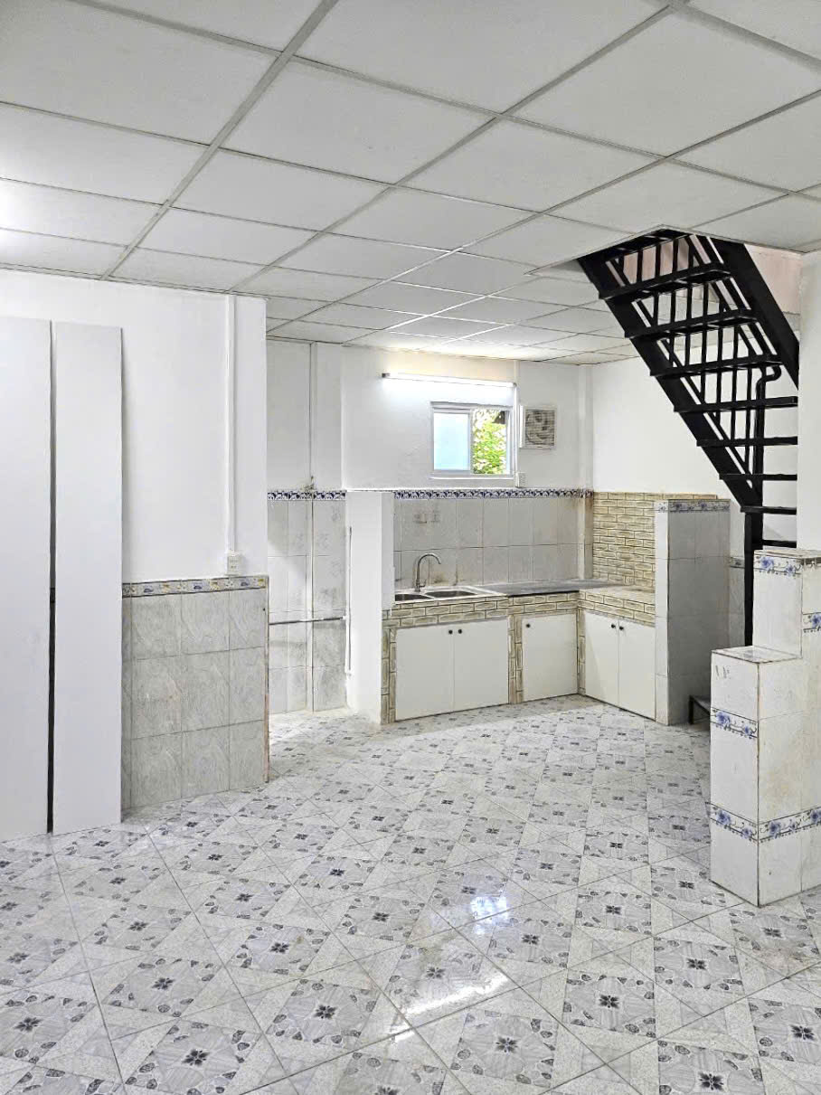 Nhà mới, ở ngay, Đỗ Xuân Hợp, PLB, Q9, Dtsd 75m2, Ngang 5.7, HXh, Giá chỉ 3.3ty