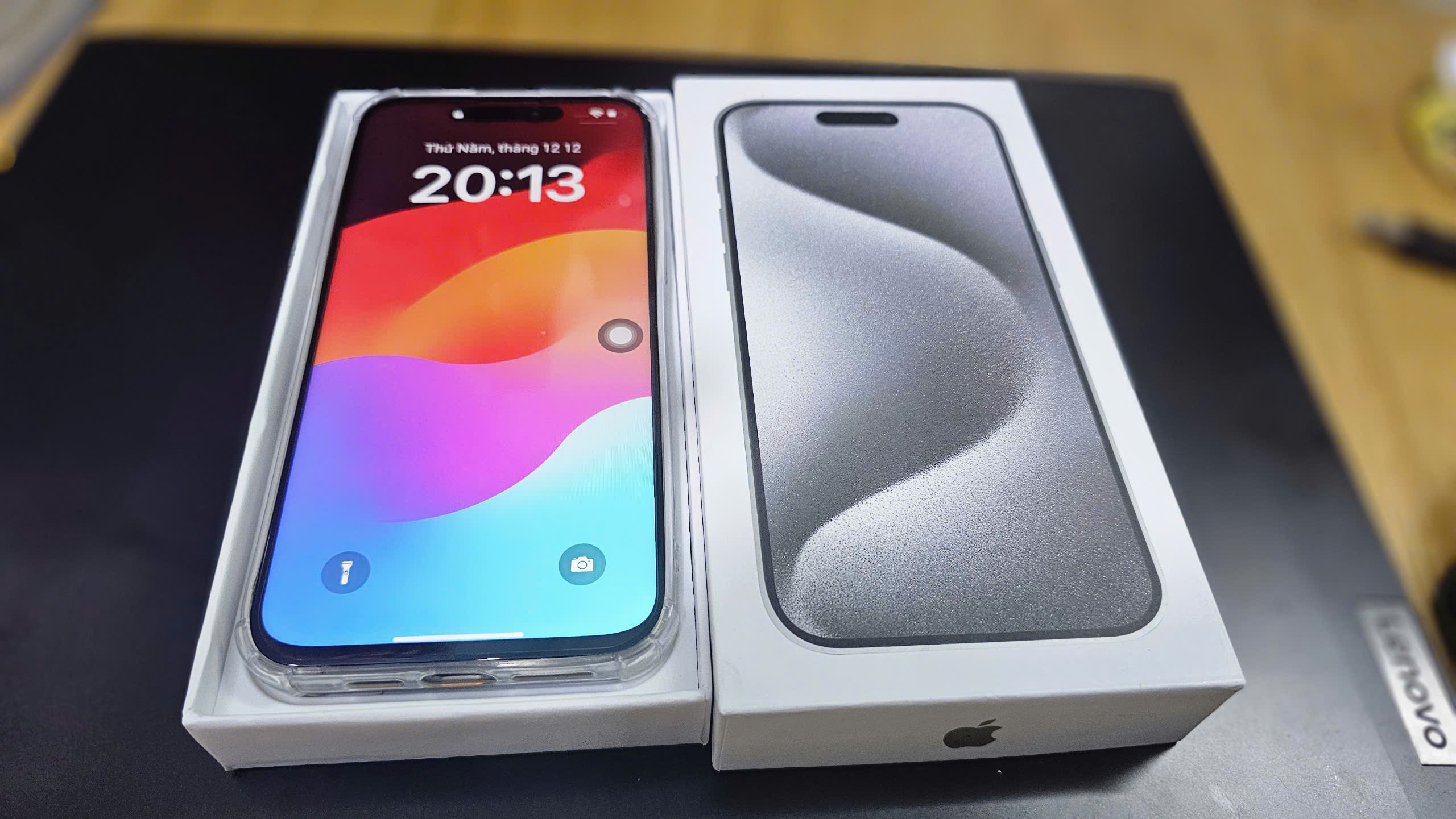 iPhone 15 Pro Max TQ Giá Sinh Viên – Trải Nghiệm Đẳng Cấp - Sang Chảnh! Giá full chỉ 3,6tr