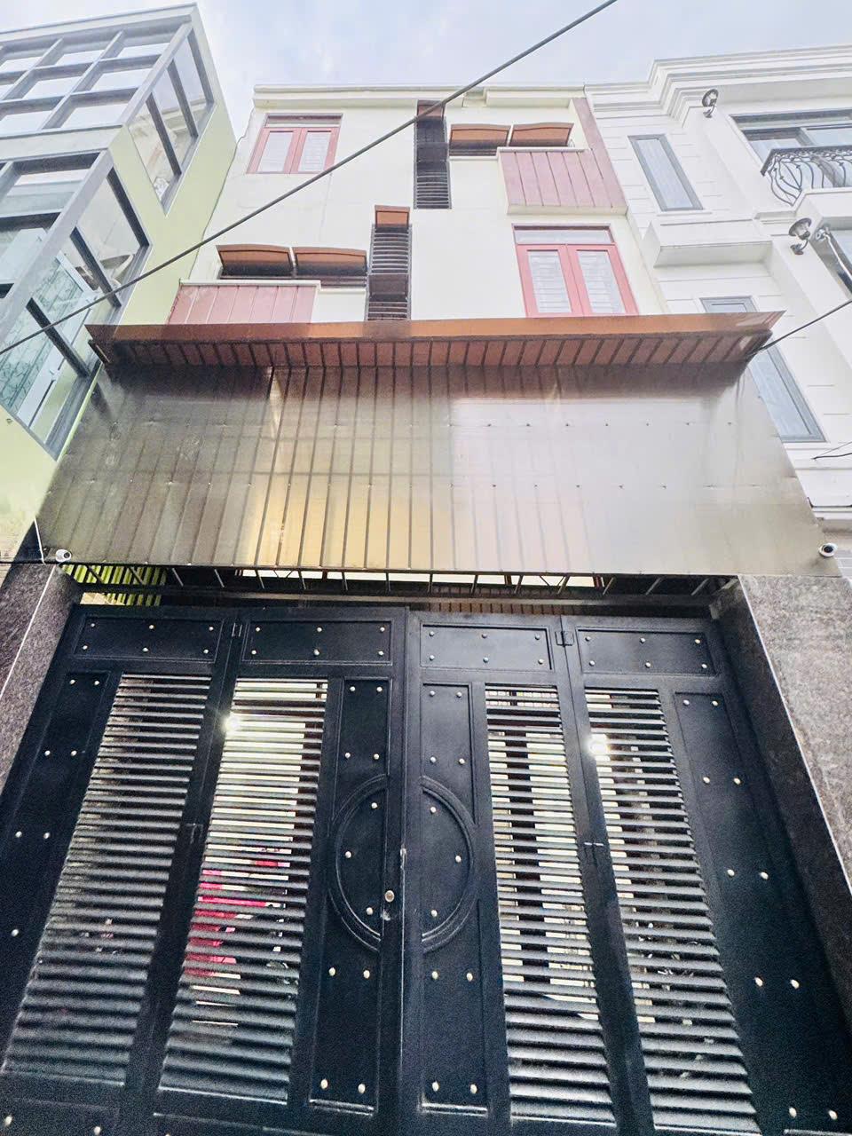 HOT !!! NHÀ Chính Chủ - Giá Tốt - Cần Bán Nhà Tại Phường Phước Tân - Nha Trang.