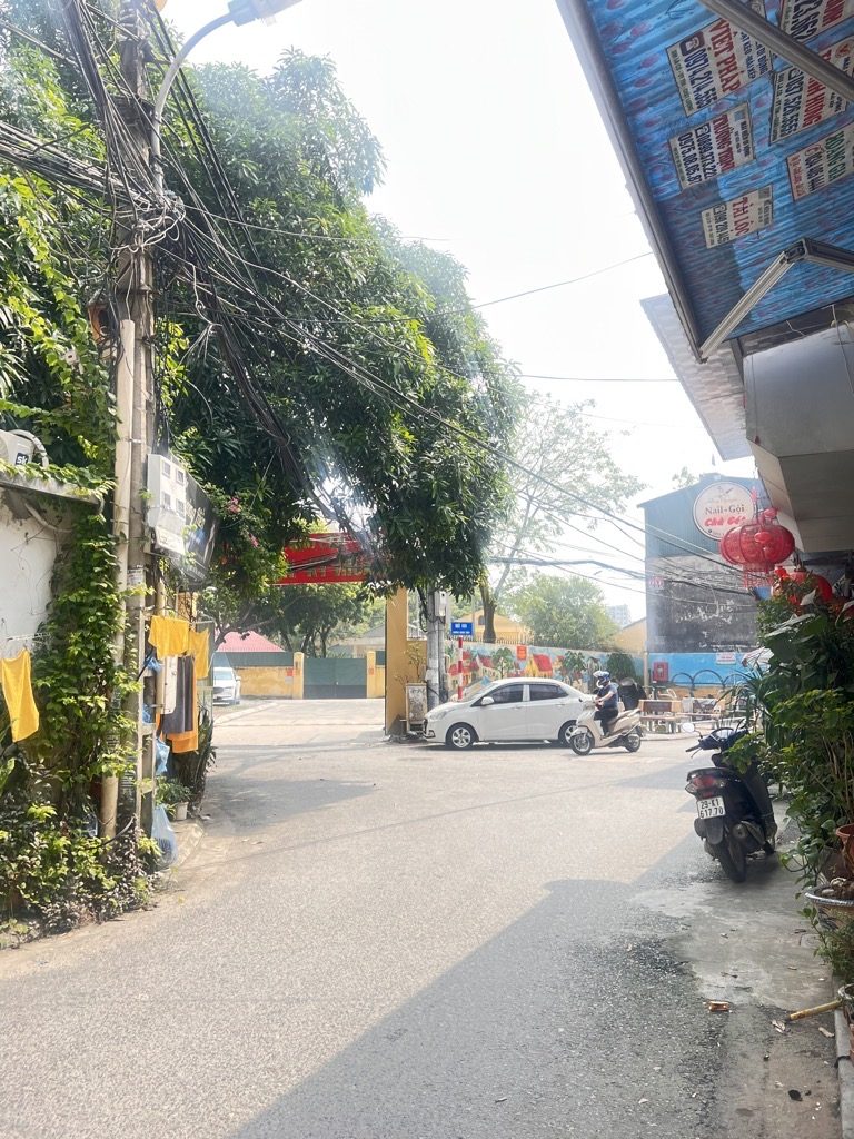 Bán đất Ngọc Thuỵ, cạnh khai sơn, lô góc, đường oto 102m chỉ nhỉnh 12 tỷ còn TL. LH 0936123469