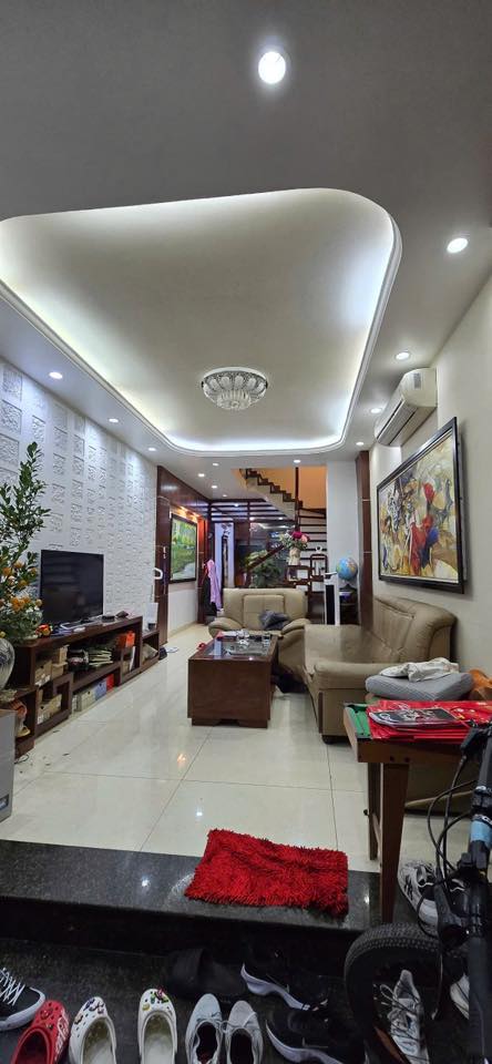 BÁN NHÀ ĐÀO TẤN 55M2 x 4T MT 3.4M 11.8 TỶ NGÕ THÔNG KINH DOANH GẦN PHỐ
