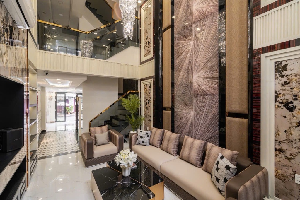 GẦN NGUYỄN THỊ THẬP Q 7, MẶT TIỀN KINH DOANH, FULL NỘI THẤT, 80M2, 6 TẦNG THANG MÁY, 17.2TỶ.