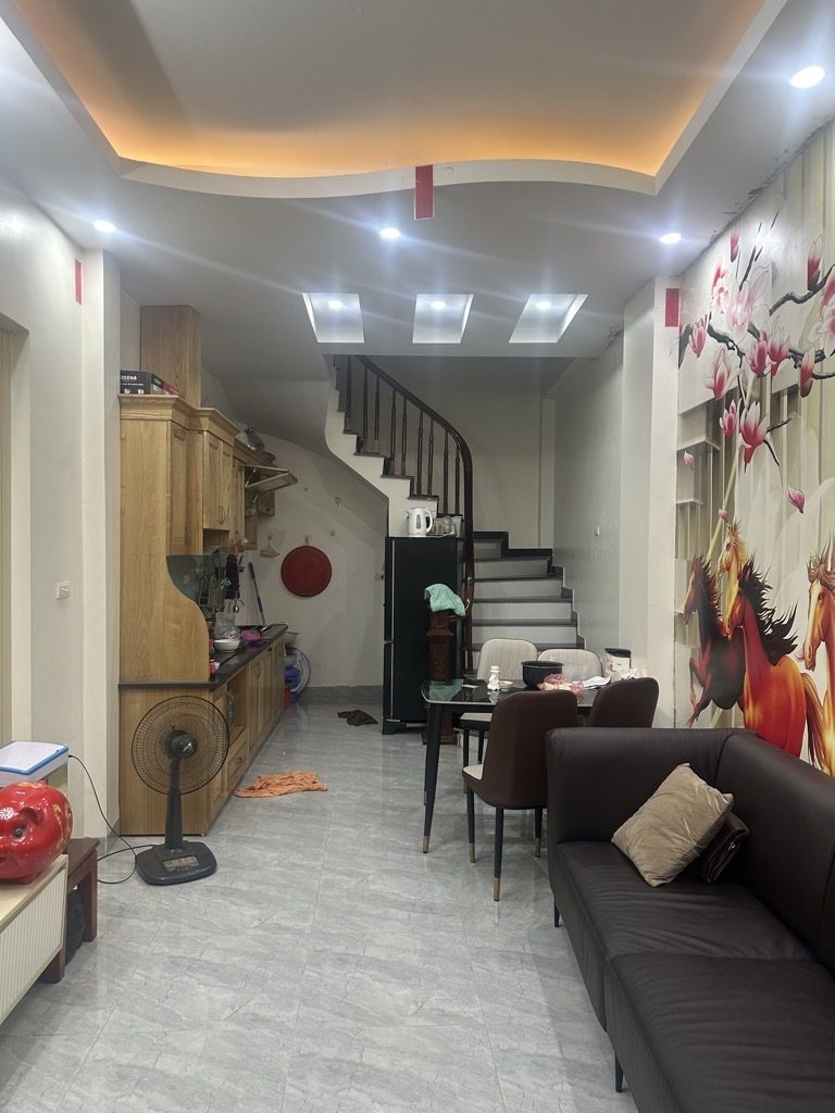 BÁN NHÀ LÊ TRỌNG TẤN, HOÀNG MAI, NGÕ NÔNG - GẦN Ô TÔ, 31M2, 6.35TỶ(CTL)