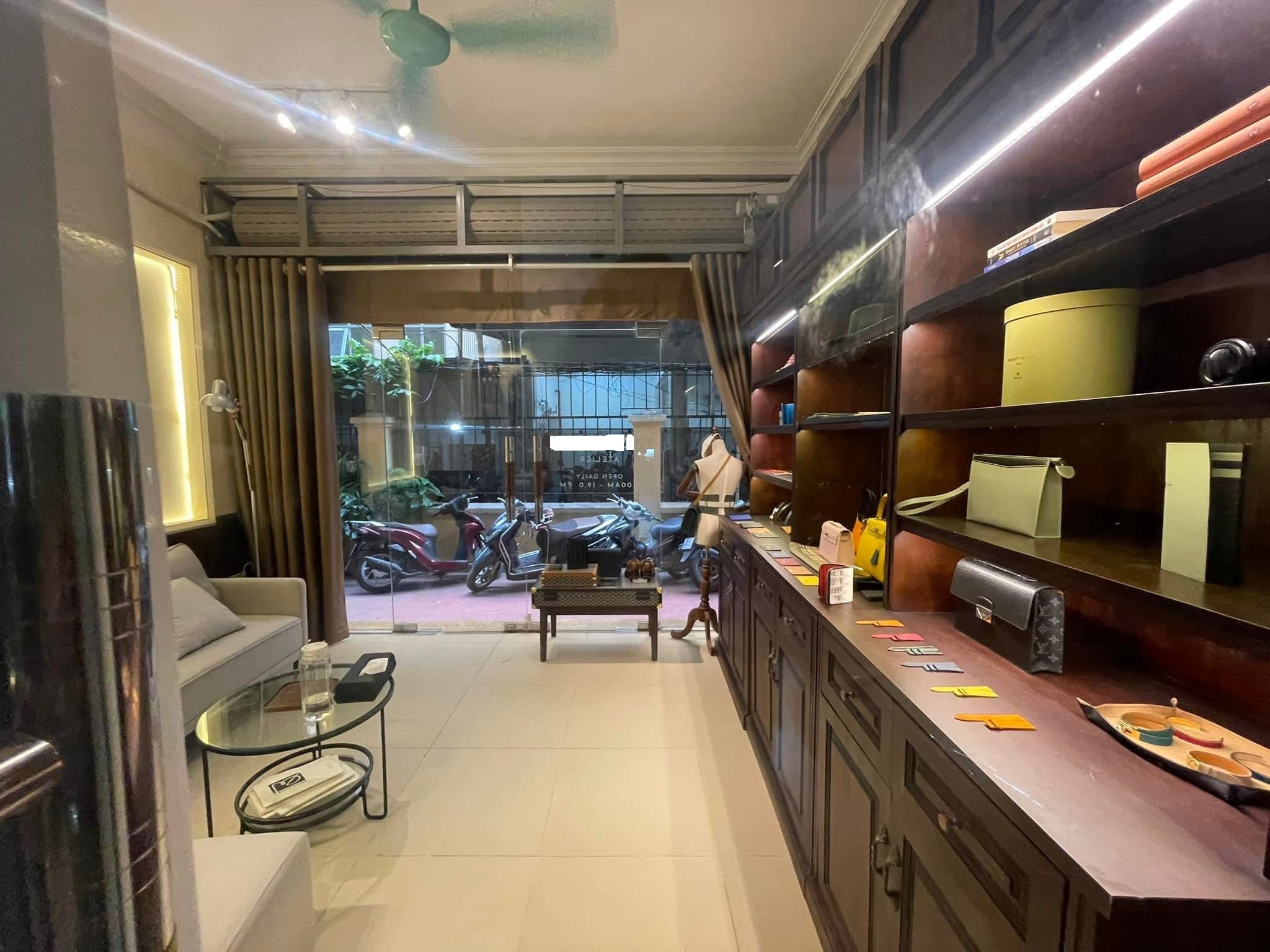 PHỐ VIP LÝ NAM ĐẾ HOÀN KIẾM 71M2 x 6T MT 5.8M 35.5 TỶ THANG MÁY GẦN PHỐ OTO ĐỖ CỬA