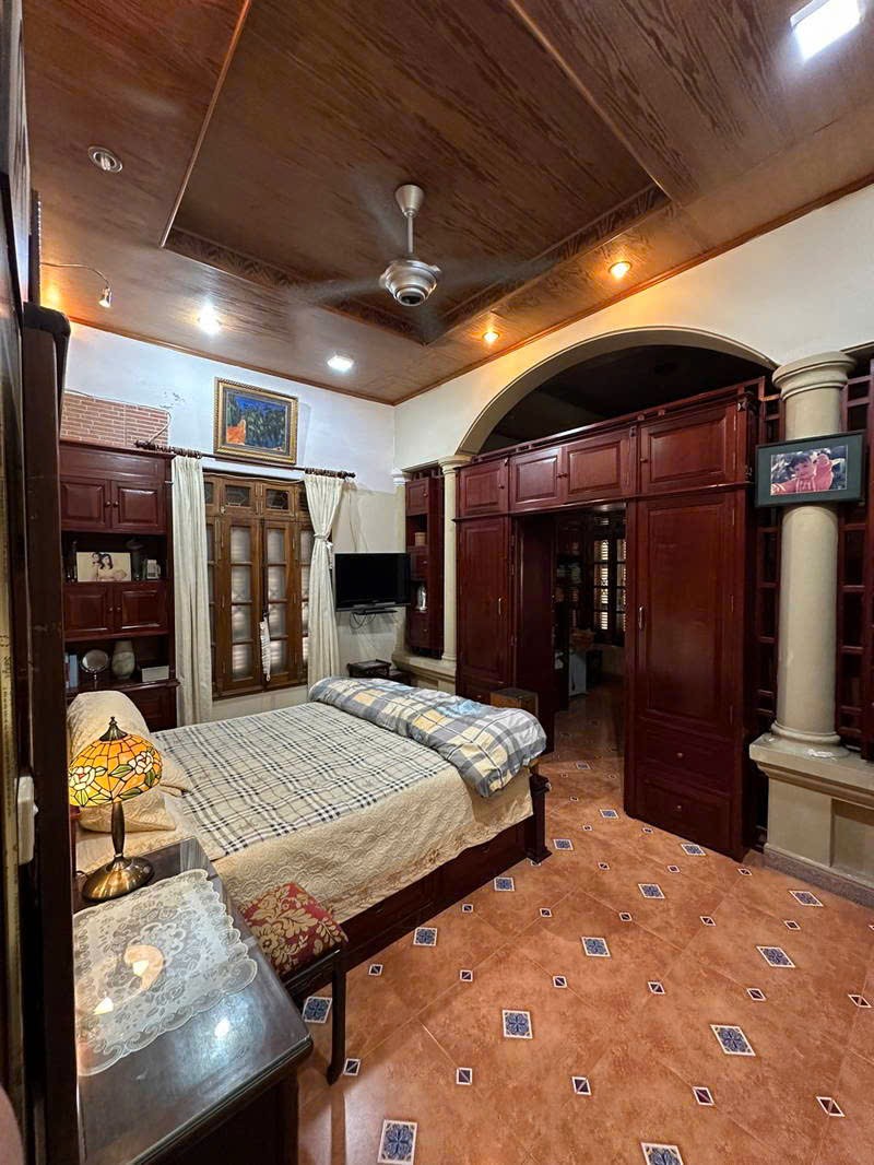 SIÊU PHẨM , PHỐ NGỌC HÀ, BA ĐÌNH CĂN NHÀ NHƯ 1 TÒA LÂU ĐÀI,