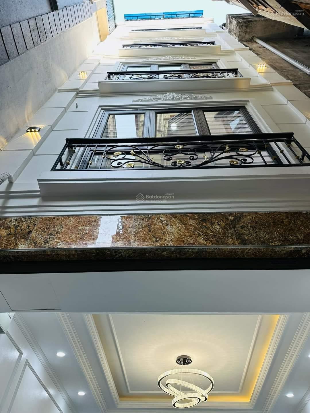 Nhà đẹp khu vực Ngoại Giao Đoàn, Bắc Từ Liêm, D/T 60m, 6 tầng thang máy. Gần Công Viên Hòa Bình