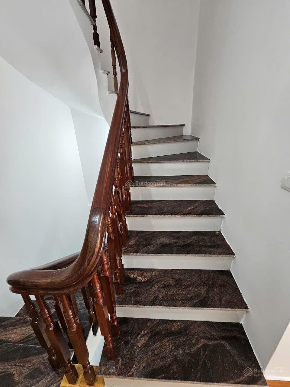 Siêu phẩm nhà 5 tầng ngõ 409 đường An Dương Vương, 2 thoáng vĩnh viễn, Phú Thượng, Tây Hồ, ở An Nhiên, kinh doanh. Lotte Tây Hồ