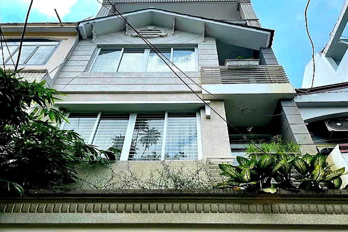 BÁN NHÀ PHÚ NHUÂN, 3 TẦNG, CÔNG NHẬN 58M2, HẺM THÔNG SÁT MẶT TIỀN !
