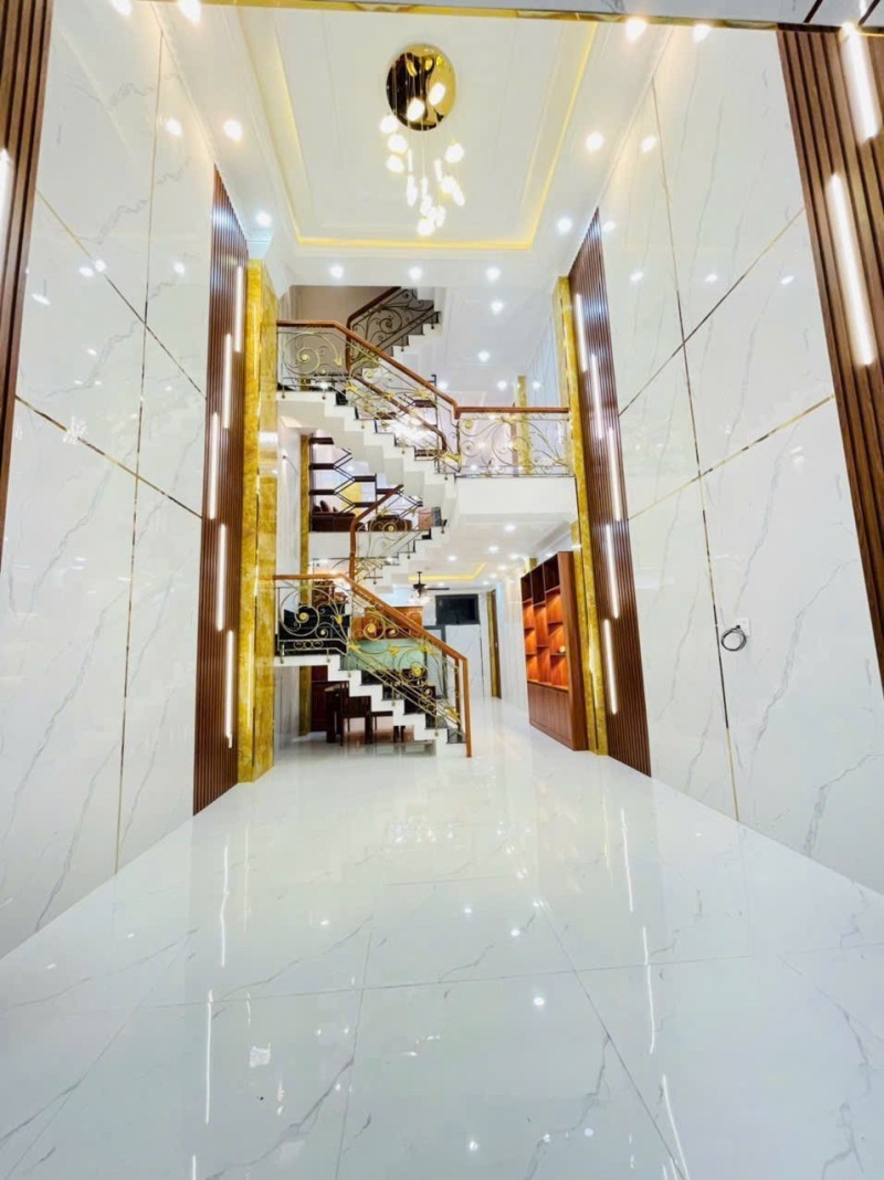 Bán nhà mặt phố Trường Thọ, Thủ Đức, 60m², 8.4 tỷ, 5 tầng