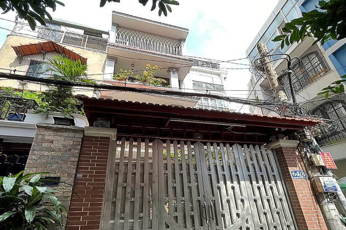 BÁN NHÀ PHÚ NHUẬN, CĂN GÓC 3 TẦNG, NGANG 6M, Ở NGAY, GIÁ TỐT !