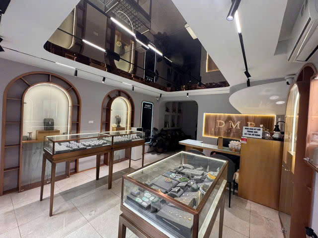 BÁN NHÀ MẶT PHỐ PHAN CHU TRINH – HOÀN KIẾM - VỊ TRÍ KIM CƯƠNG - KINH DOANH ĐỈNH - VỈA HÈ 8M - PHỐ 2 CHIỀU Ô TÔ.CHỈ 38 TỶ