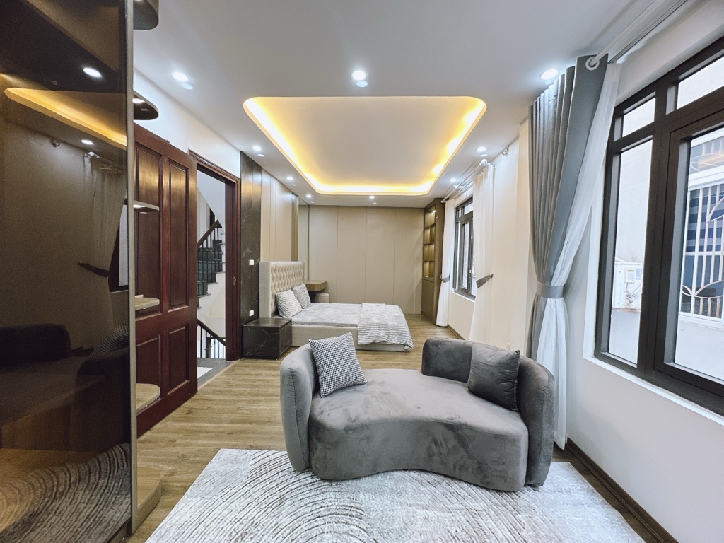 BÁN NHÀ BỒ ĐỀ, 45M2, 4 TẦNG , NỞ HẬU, Ô TÔ ĐỖ CỔNG, GẦN CẦU CHƯƠNG DƯƠNG