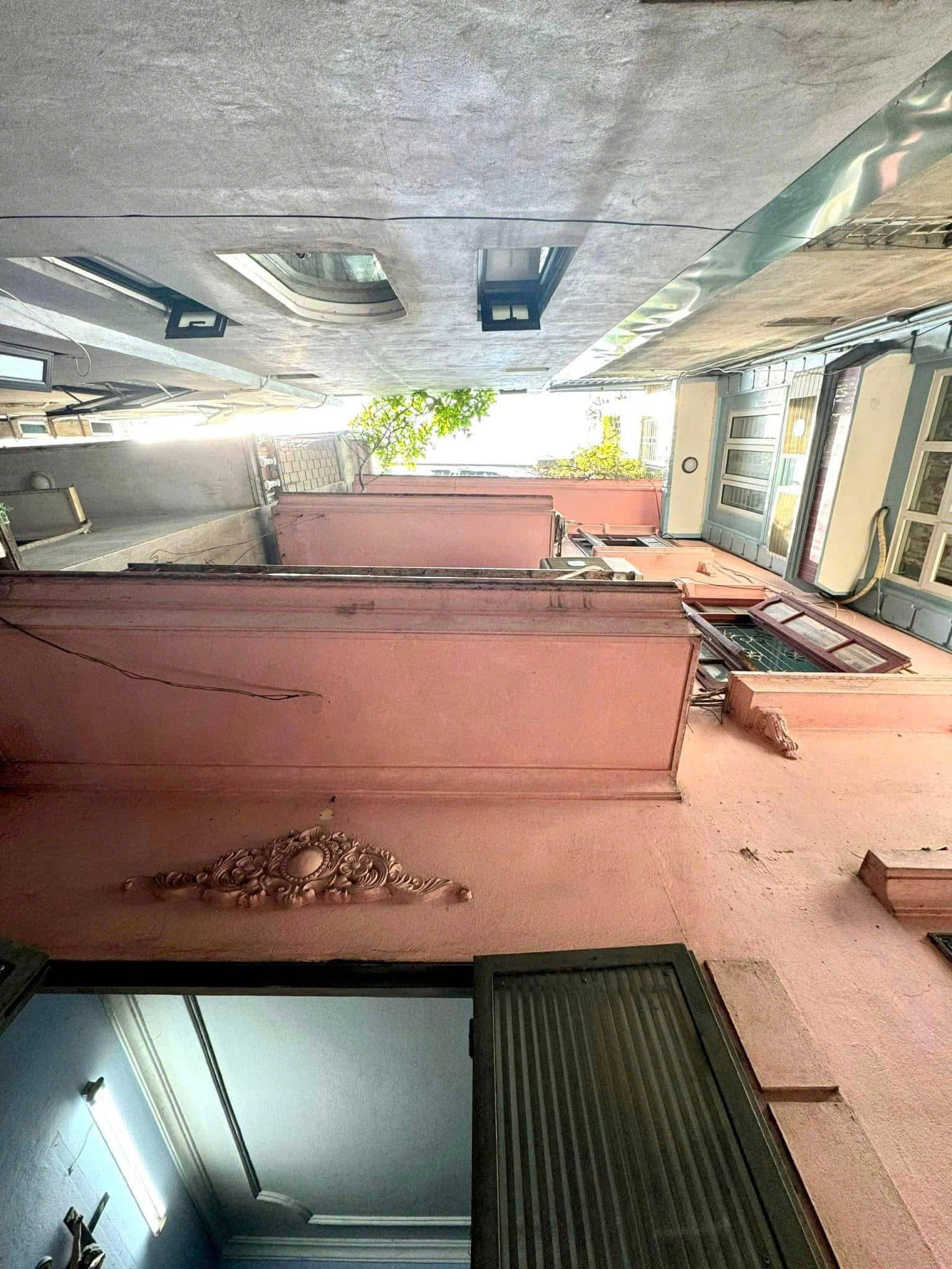 Bán nhà trung tâm Đống Đa, 32m2, 4 tầng, MT5.5m, Giá 6.5 tỷ.