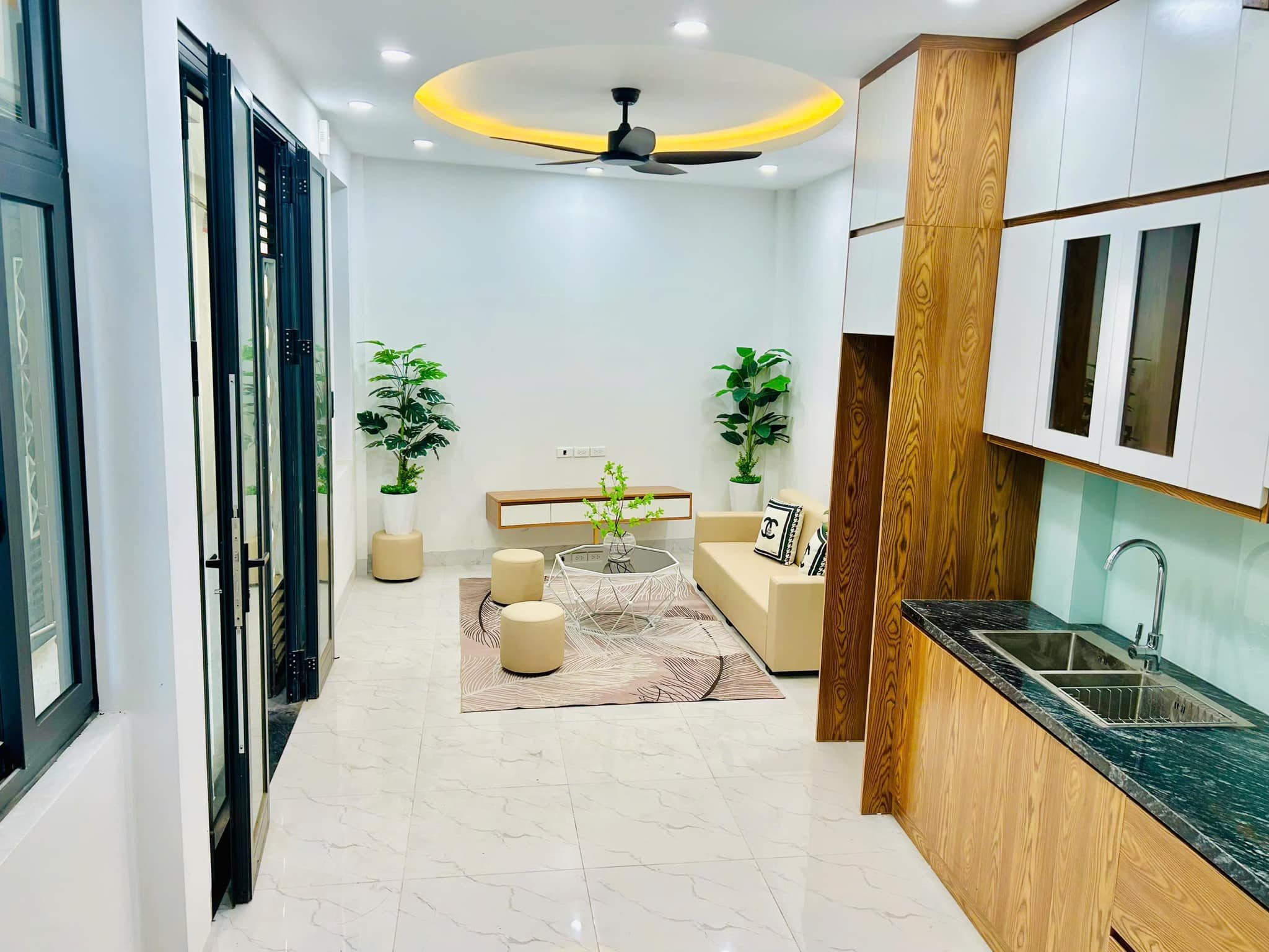 BÁN NHÀ HỒNG TIẾN – BỒ ĐỀ – 41M² – 3 TẦNG – GIÁ CHỈ 8.6 TỶ