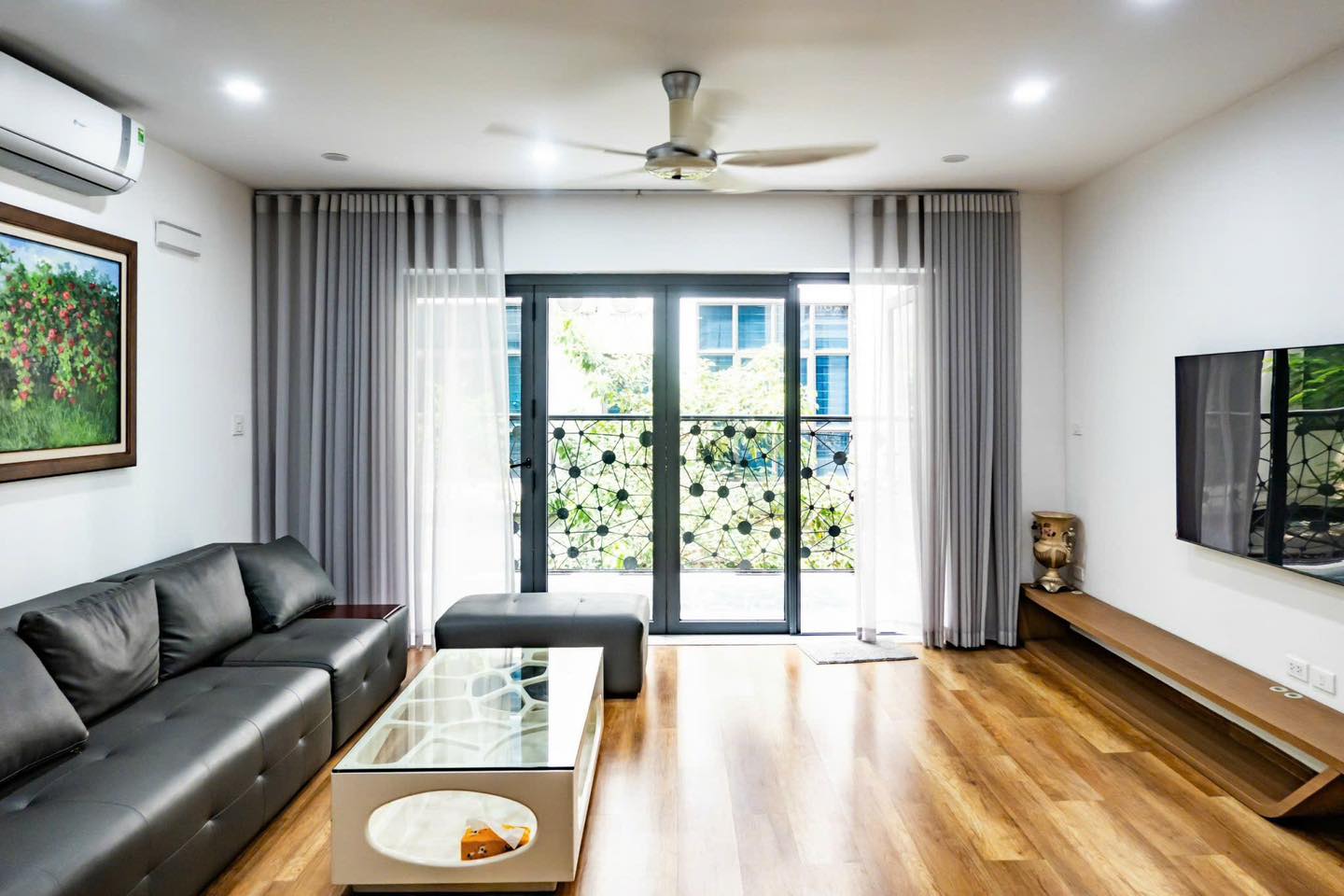 BÁN NHÀ PHÂN LÔ VÕ THỊ SÁU, HAI BÀ TRƯNG 105M - MT 4.8M 25 TỶ. LÔ GÓC 2 MẶT THOÁNG Ở SƯỚNG.