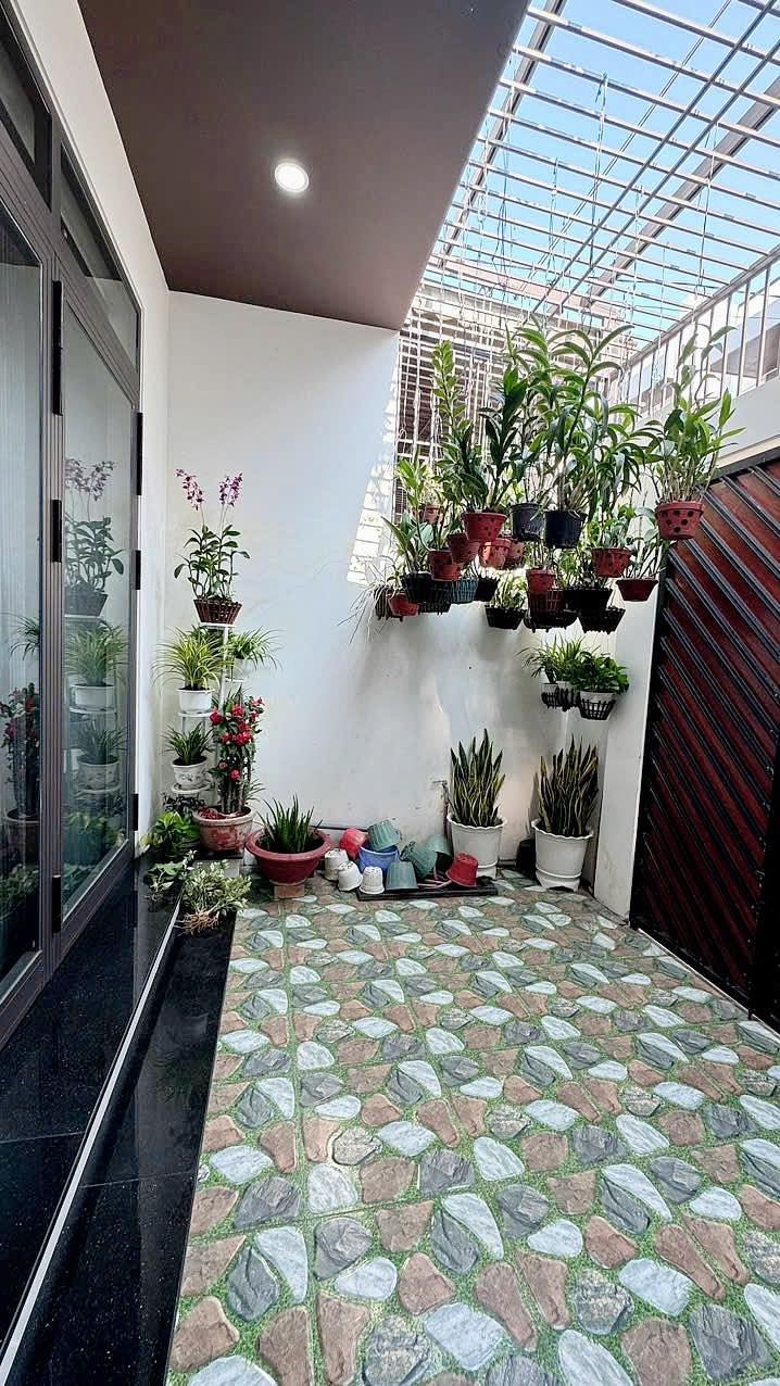 BÁN NHÀ 2 TẦNG HẺM Ô TÔ ĐƯỜNG LƯƠNG ĐÌNH CỦA VĨNH NGỌC