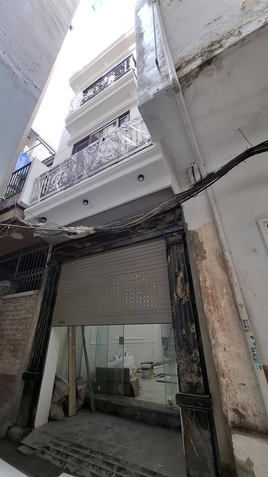 Bán nhà đẹp mặt ngõ phố Hoàng Hoa Thám 40m2 6tầng thang máy 9.5 tỷ Ba Đình